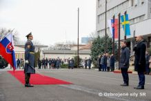 Uvítací ceremoniál pre ministra obrany Švédskeho kráľovstva
