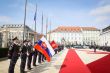 V stredu 19. apríla pricestovala hlava štátu Talianska Sergio Mattarella na oficiálnu dvojdňovú návštevu Slovenska. Naposledy prezident Talianska navštívila SR pred 12 rokmi.