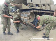 Pokračovanie kurzu posádok tankov Leopard 2A4