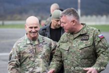 Návšteva Vrchného veliteľa Spojeneckých síl v Európe v 81. krídle Sliač