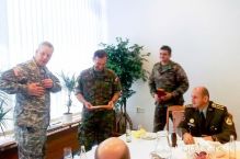 Veliteľ 5. pluku špeciálneho určenia sa stretol so šéfom amerických špeciálnych síl