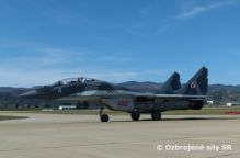 Dve po�sk� vojensk� st�ha�ky prist�li na leteckej z�kladni v Slia�i