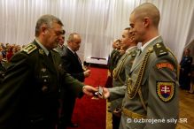 Na novoročnom slávnostnom zhromaždení MO SR nechýbala Čestná stráž OSSR ani Vojenská hudba