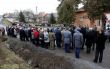 Minister obrany P. Gajdoš si uctil pamiatku rumunských vojakov v obci Senohrad a pri pamätníku v Centre výcviku Lešť