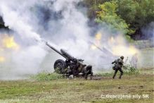 Intenzívny výcvik delostrelcov rotácií predsunutej prítomnosti Lotyšsko