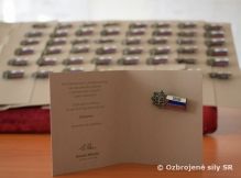 „Trebišovské líšky“ obdržali odznaky od ministra vnútra SR