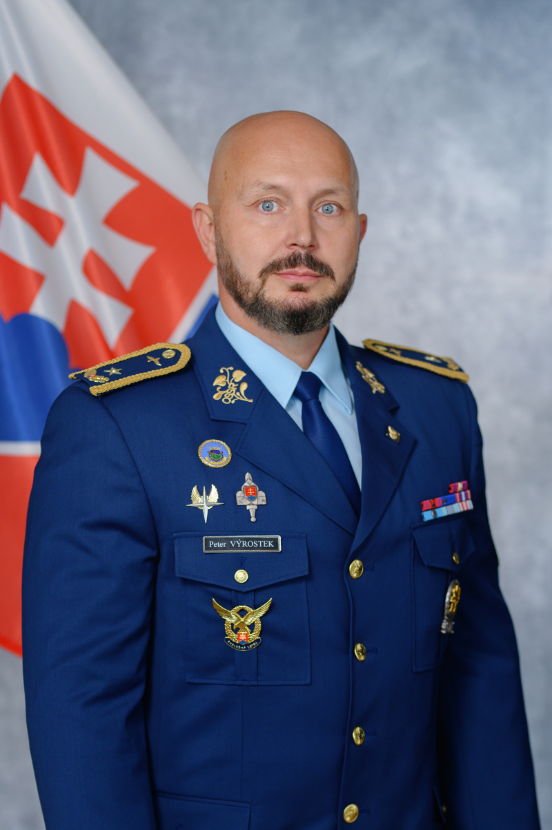 Oficiálna foto BG Výrostek